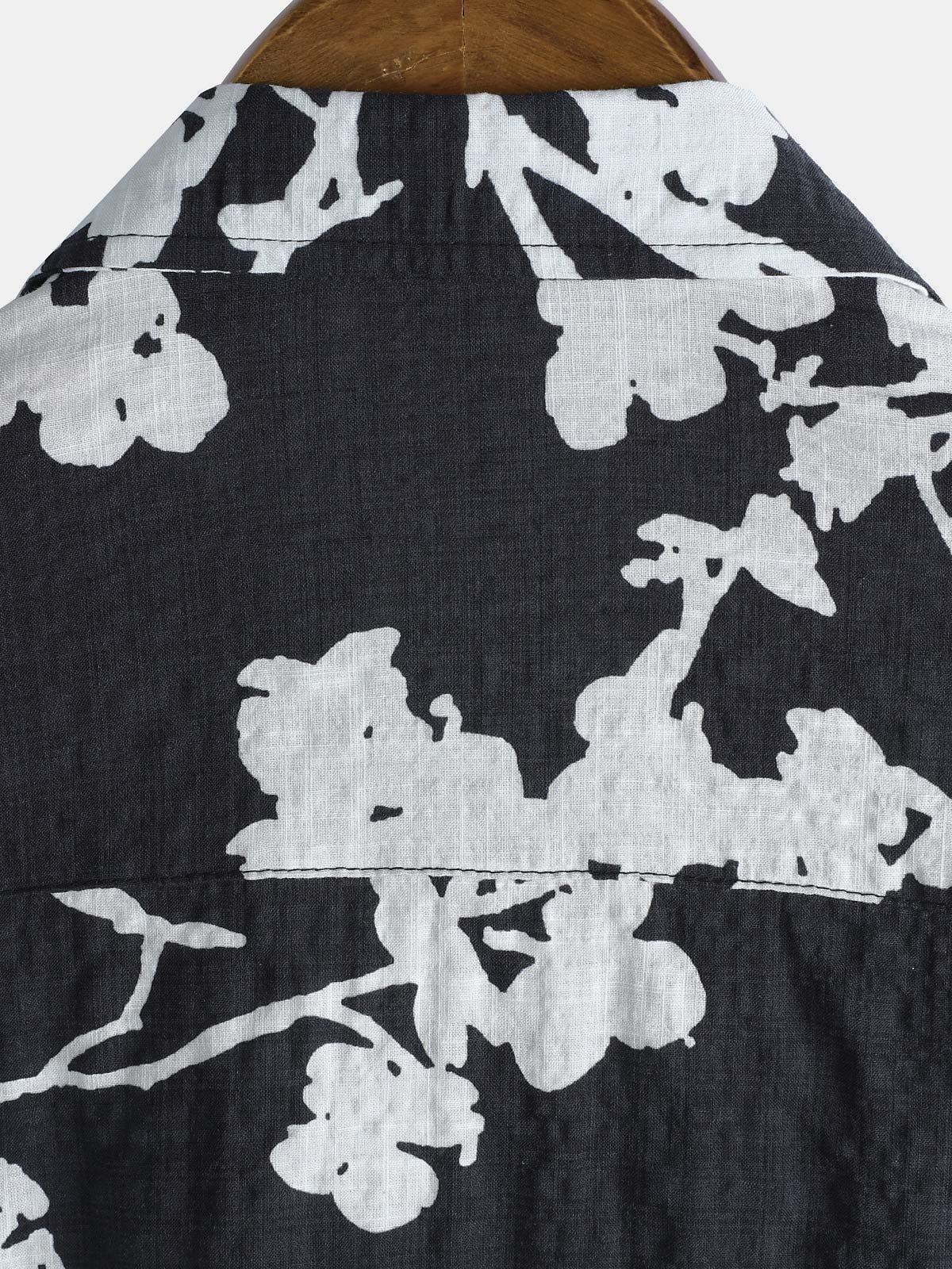 Men's Black and White Hawaiian Floral Breathable Cotton Casual Button Down Shirt