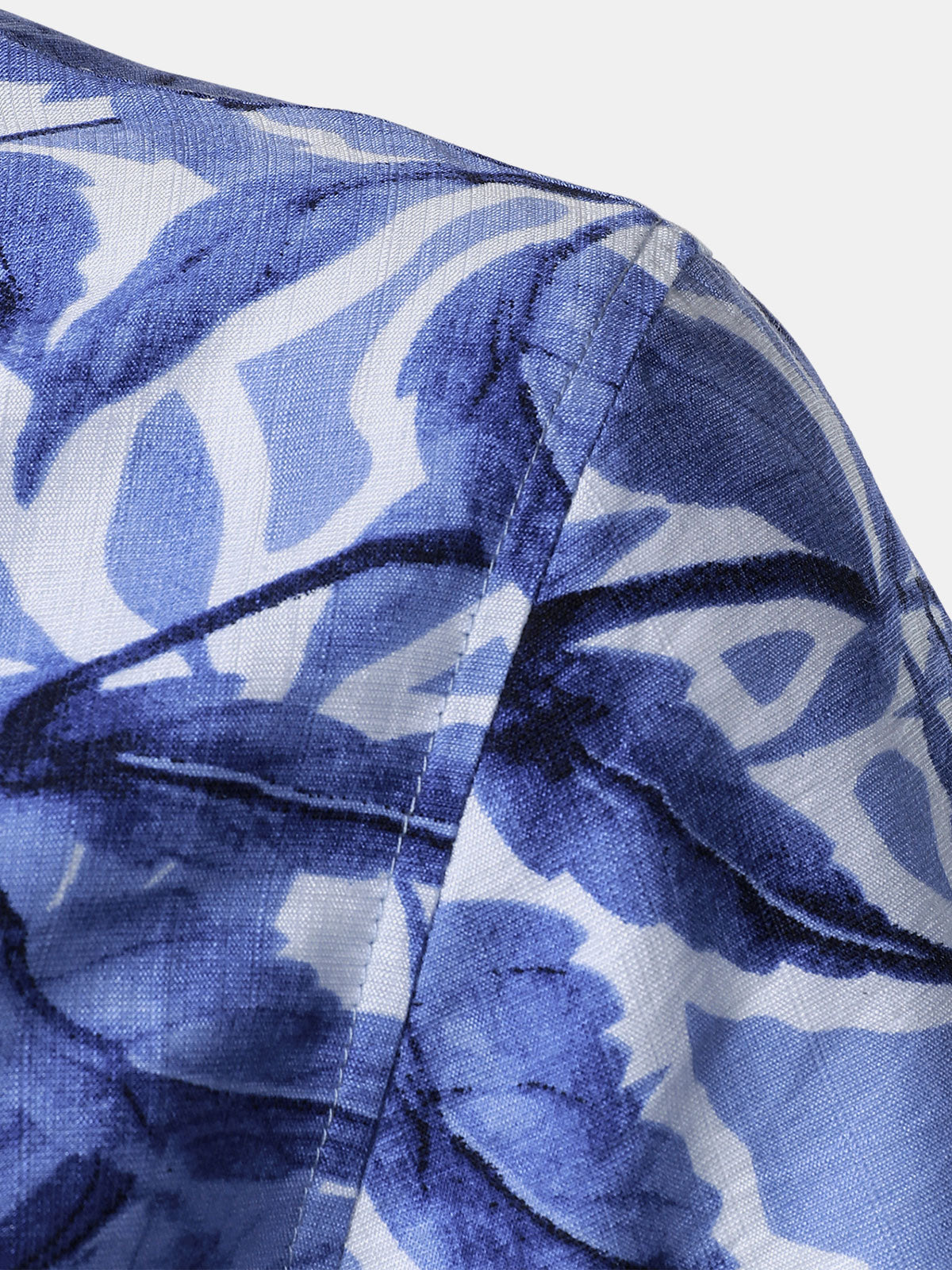Men's Blue Tropical Print Pocket Resort Short Sleeve Shirt