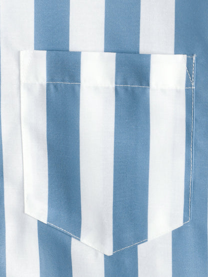 Men's Blue and White Striped Casual Pocket Summer Button Up Short Sleeve Shirt