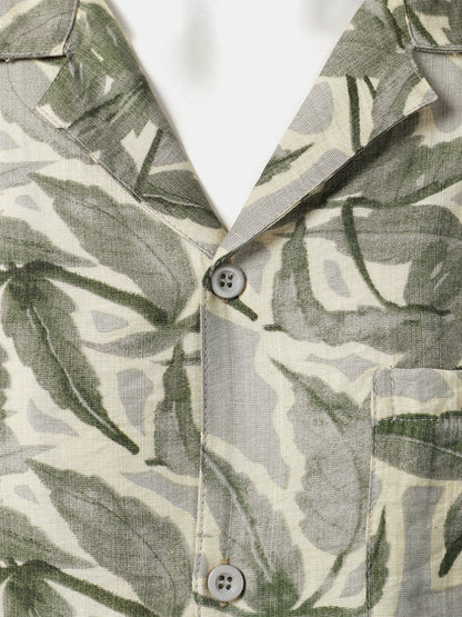 Men's Green Tropical Print Pocket Resort Short Sleeve Shirt