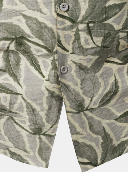 Men's Green Tropical Print Pocket Resort Short Sleeve Shirt