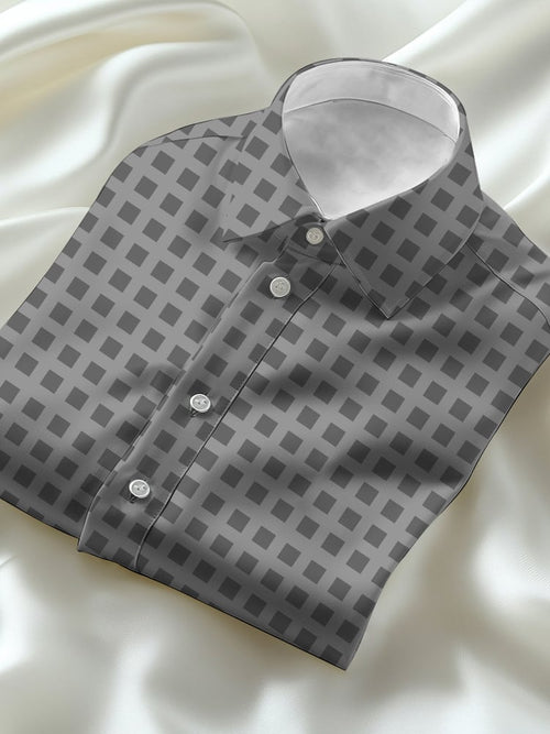 Men's Business Casual Plaid Lapel Short Sleeve Shirt