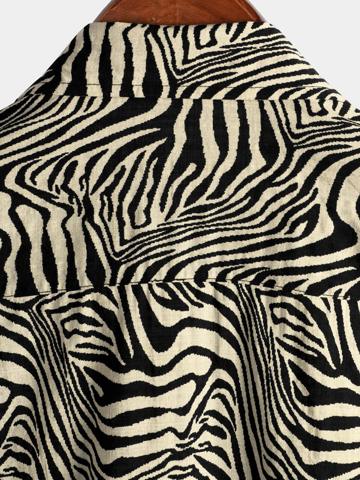 Men's Vintage Summer Tiger Print Cool Vacation Beach Short Sleeve Button Up Shirt