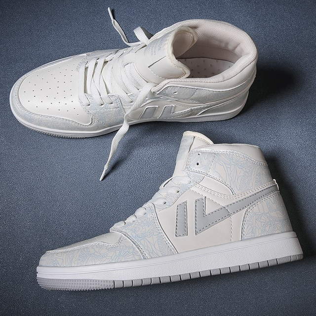 Jeil Men's Fashion Sneaker