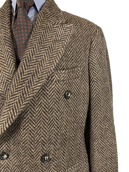 Classic Pointed Lapel Double-Breasted Slim Fit Wool Coat