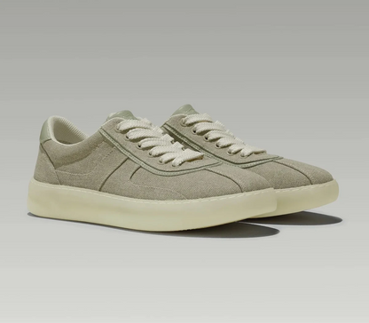 Canvas casual shoes