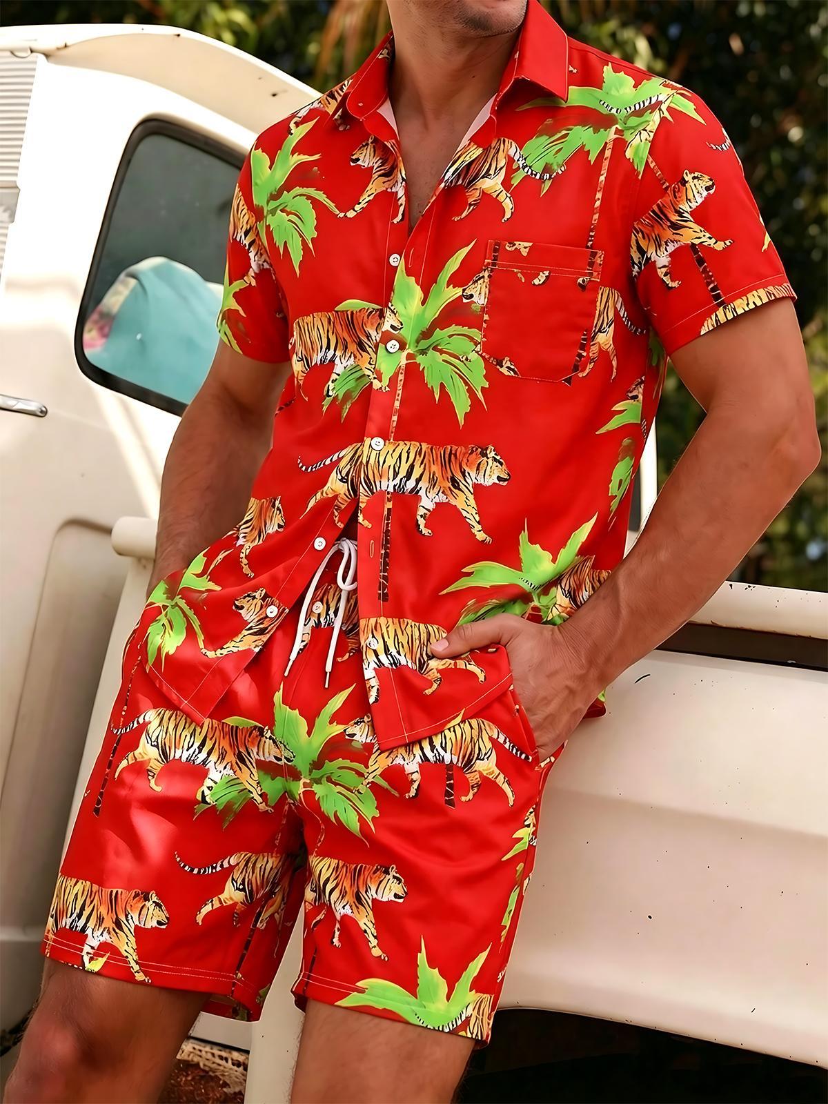 Hawaiian Coconut Tree Tiger Men's Short Sleeve Pocket Shirts And Shorts Set