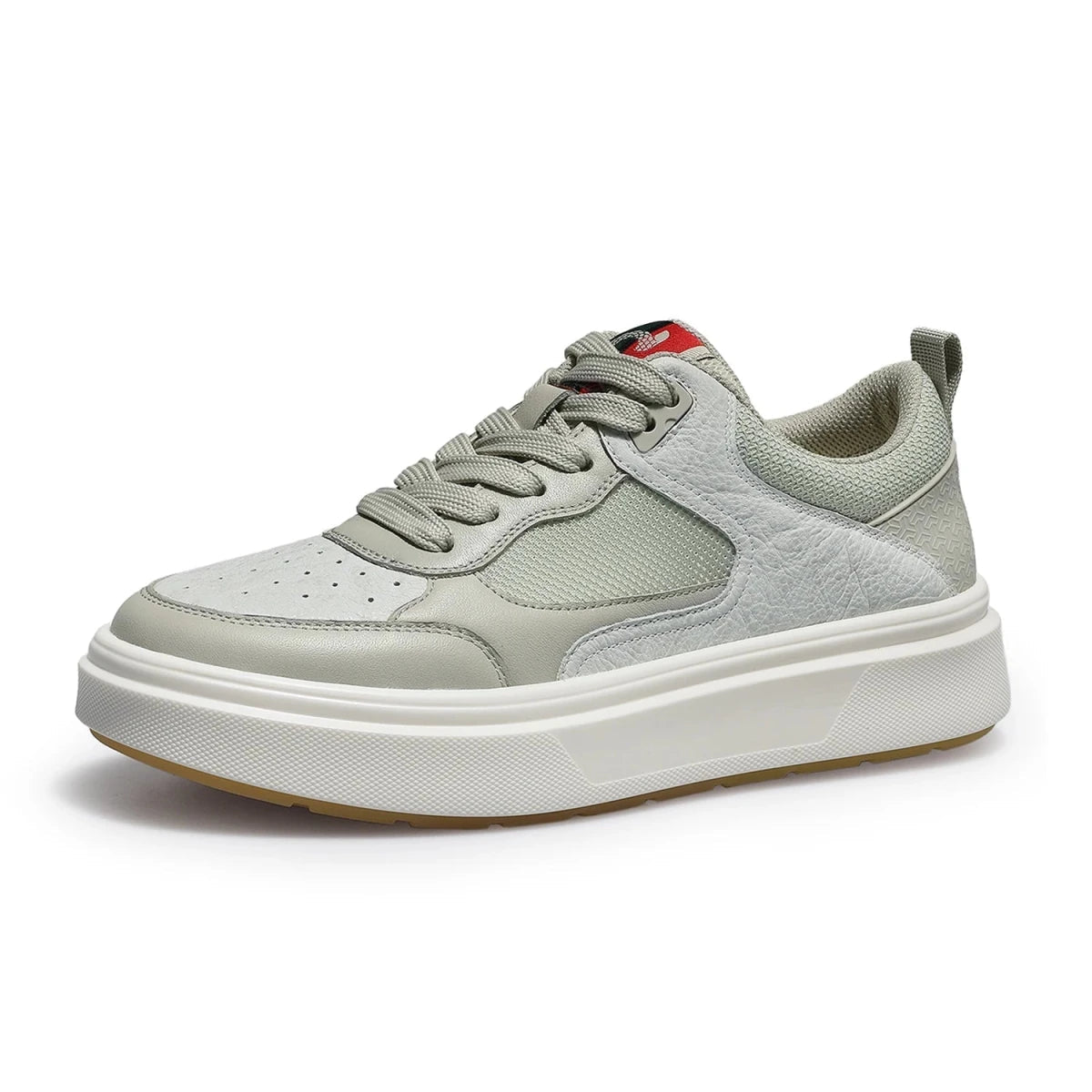 Lightweight casual fit shoes