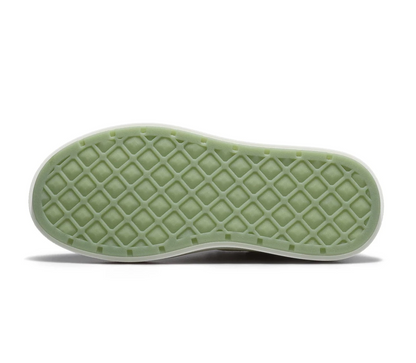 Lightweight casual fit shoes