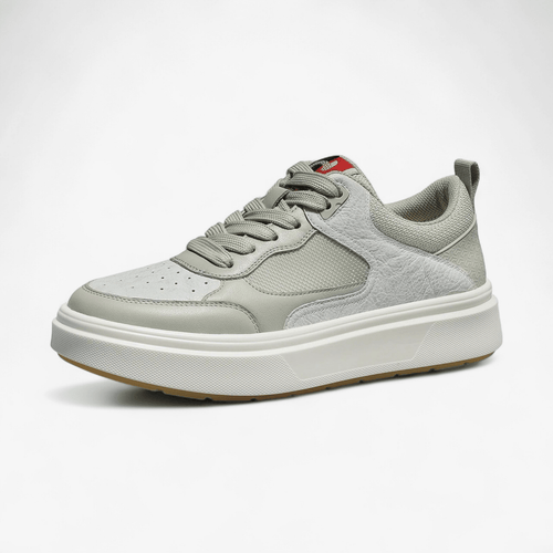 Lightweight casual fit shoes