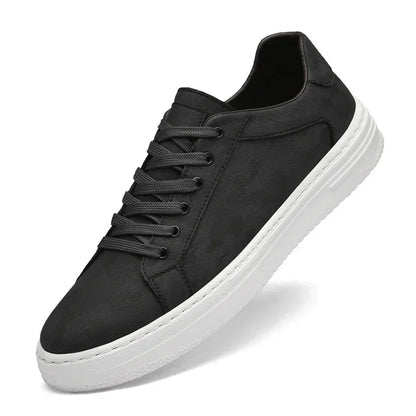 Tennis leather shoes