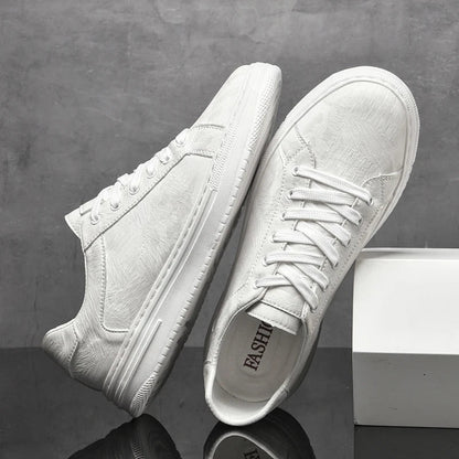 Tennis leather shoes